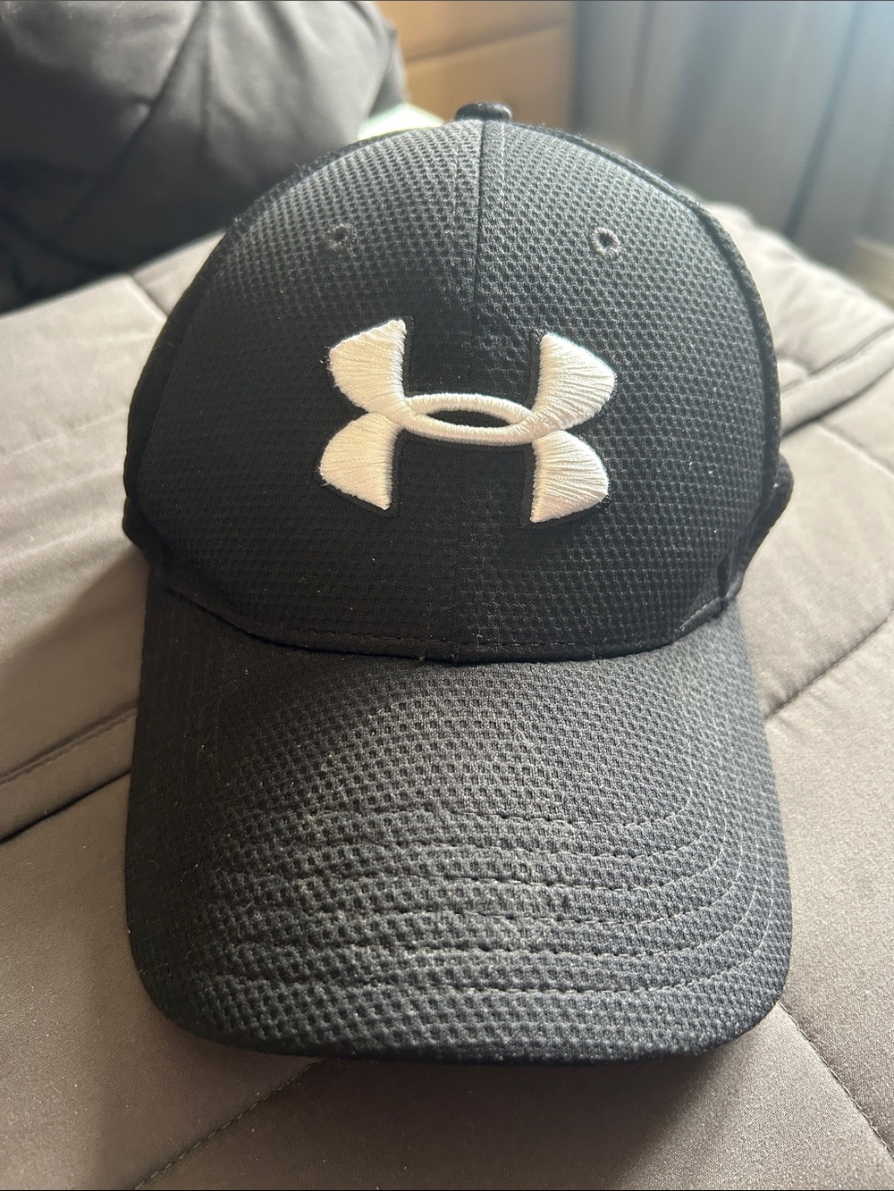 Under Armour Black Cap with White Logo - Mesh Sport Hat